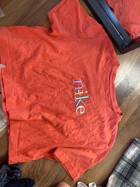 Nike Womens Cropped Tee